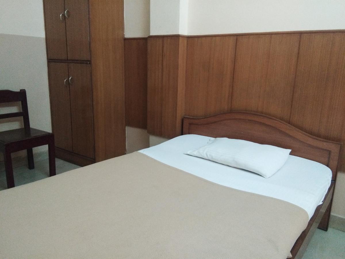 Veekay Tourist Home بنغالور المظهر الخارجي الصورة