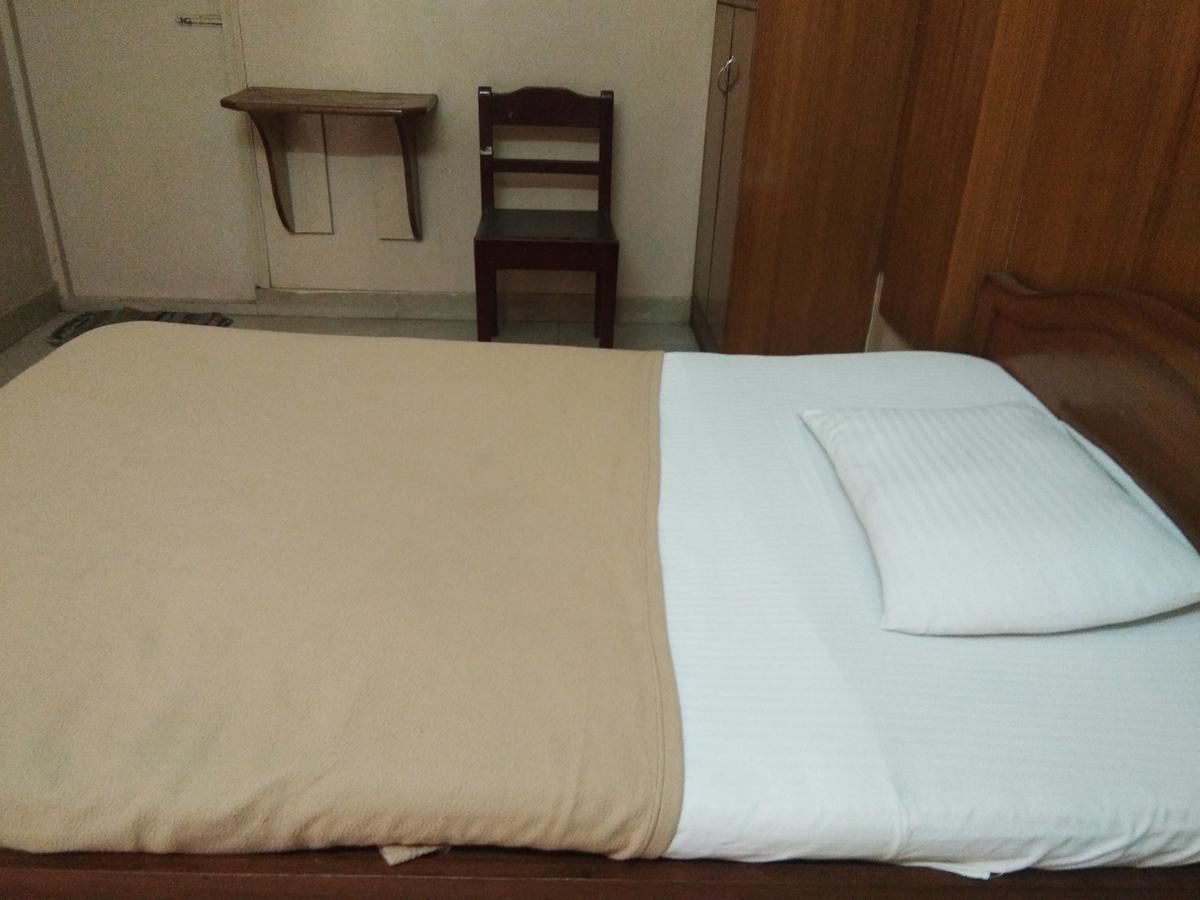 Veekay Tourist Home بنغالور المظهر الخارجي الصورة